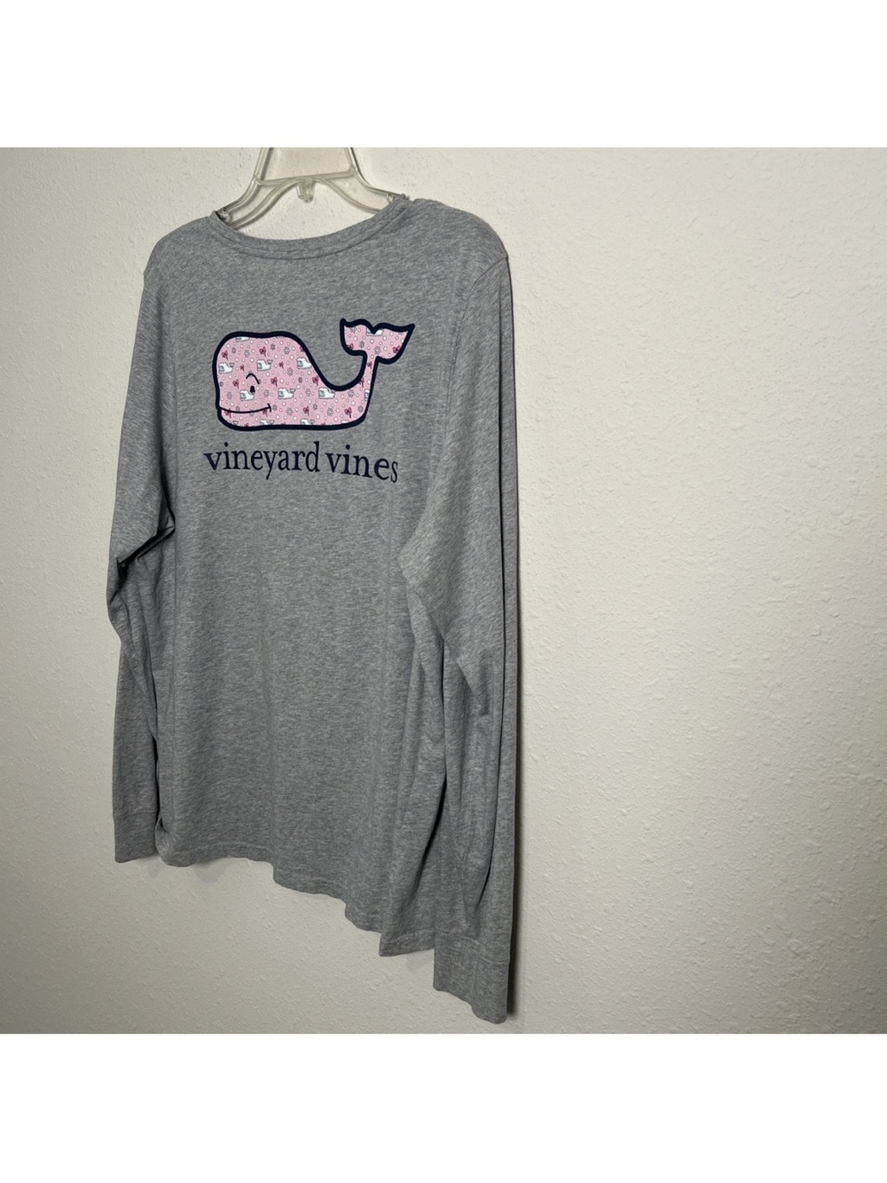 Vineyard Vines Long Sleeve Pocket Shirt Grey Winter Whale Snow Women’s Size XL - Picture 10 of 11